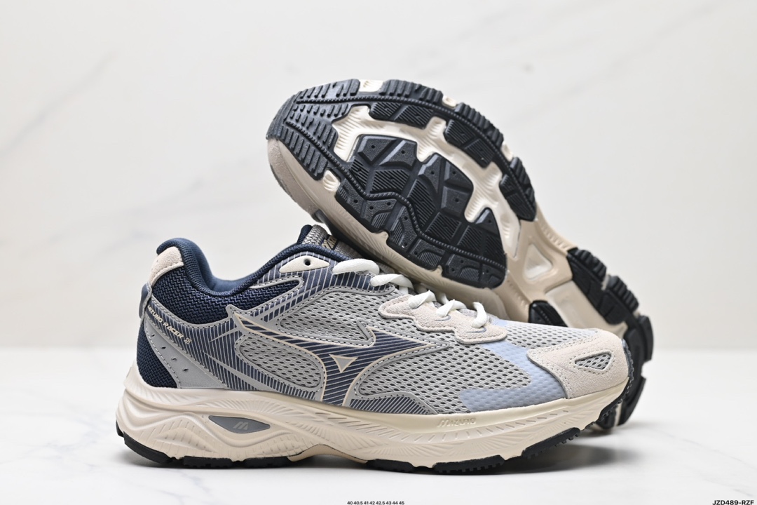 Mizuno Shoes